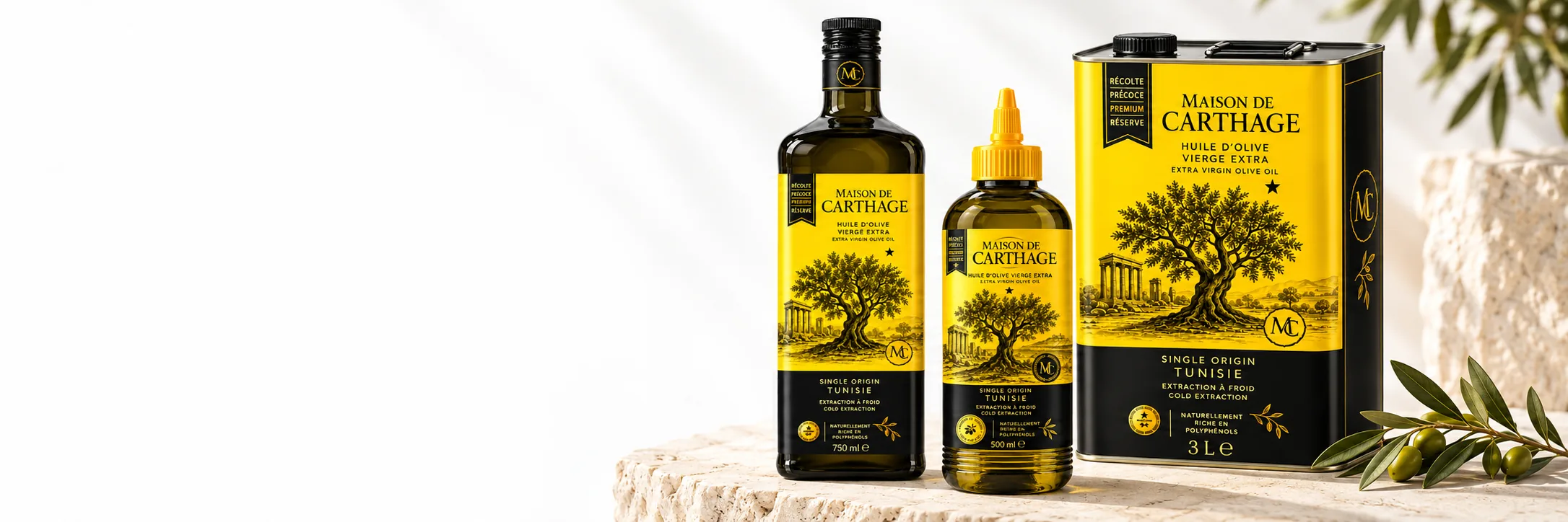 Huile d’olive Maison de Carthage : bouteille classique, bouteille avec bec verseur et bidon.
